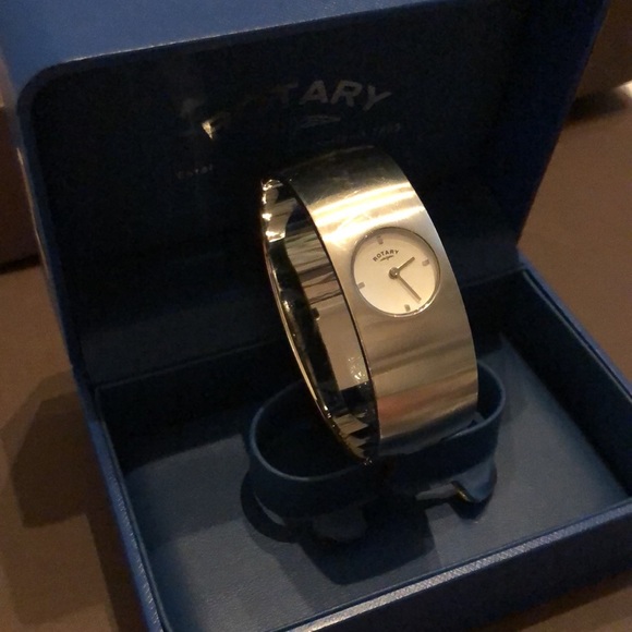 Rotary Silver Bracelet Watch - Picture 2 of 6